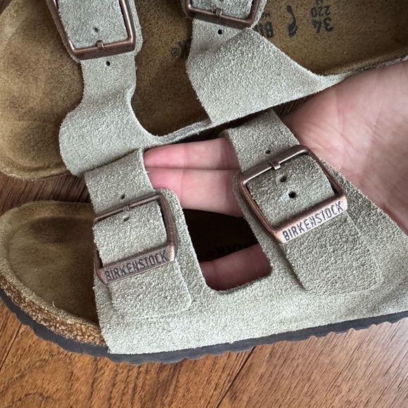 Birkenstock Arizona Kids Sandals in suede leather. Like new!!! 3-3.5 US/34 EU - Picture 6 of 8